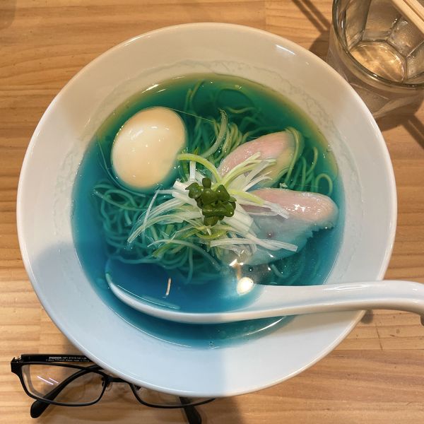 「鶏清湯 青」@濃厚鶏出汁拉麺 吉法師 KIPPOSHIの写真