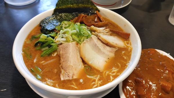 「合わせ味噌ラーメン・麺特盛・メンマ ￥1,270」@ラーメン珍珍珍 鶴見店の写真