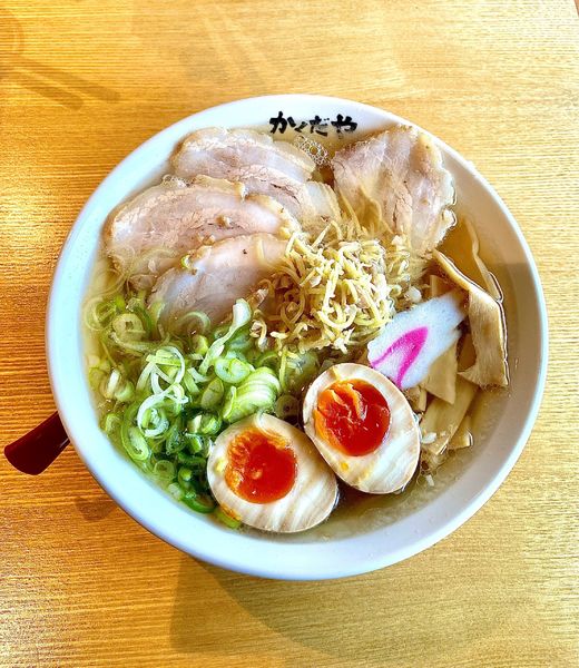 「しょうがチャーシューメン+味玉」@拉麺かくだや おもちゃのまち店の写真