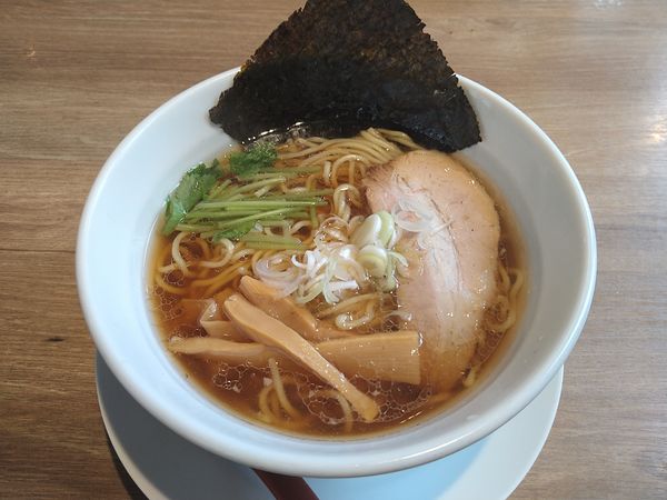 「あご煮干し醤油ラーメン」@川崎商店 春日部店の写真