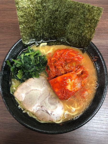 「キムチラーメン　1050円」@川崎家 榎町店の写真