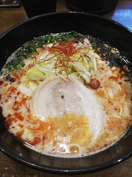 「平九郎ラーメン赤」@平九郎R 越谷東大沢店の写真