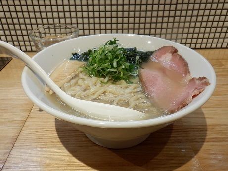 「貝塩らーめん」@らーめん 改の写真