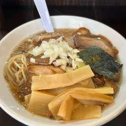 チャーシューめん（塩）大盛り700円