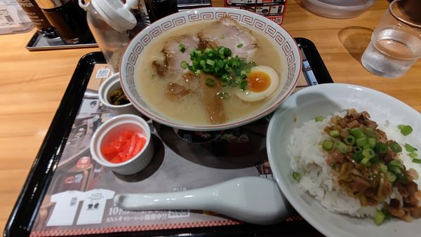 「群馬豚骨らーめん だるま大使+ぶためし」@らあめん花月嵐 瀬谷南口店の写真