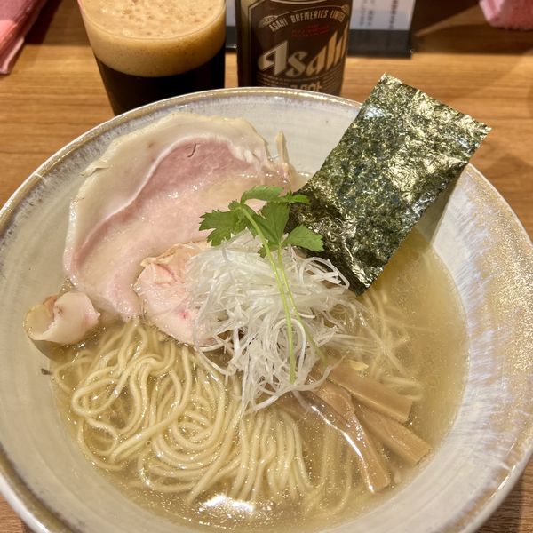 「塩らぁめん＋ビール 小ビン」@Japanese Ramen 五感の写真