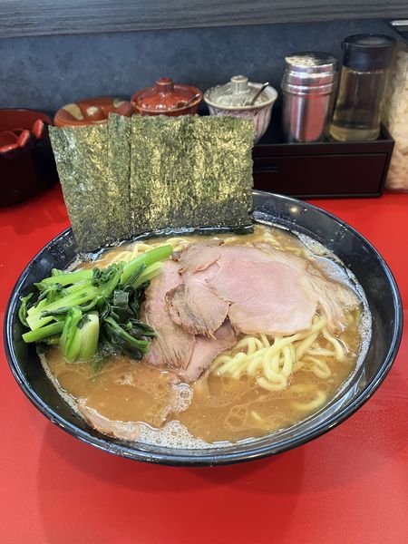 「チャーシュー麺大　ライス」@杉田家 千葉駅前店の写真
