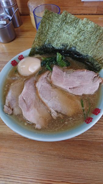 「ラーメン チャーシュー 味玉」@ラーメン竜家 六角家姉妹店の写真