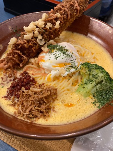 「限定10食 濃厚海老白湯そば」@麺巧 潮の写真