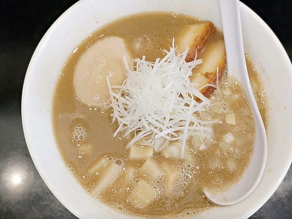 「煮干中華そば HARD＋煮卵」@煮干中華そば のじじR 本所吾妻橋の写真