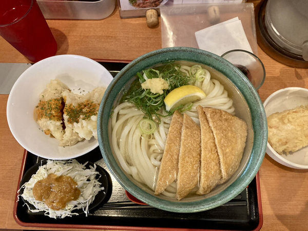 「Aセット　きつねうどんセット1000円」@花は咲くの写真