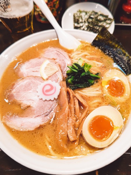「特製ラーメン　特盛」@麺座でんの写真