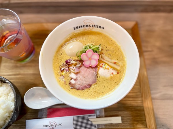 「ナマステ+味玉+ライス」@えびそば 緋彩の写真