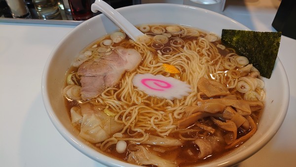 「大盛 ワンタンメン」@中華そば専門店 大勝軒の写真