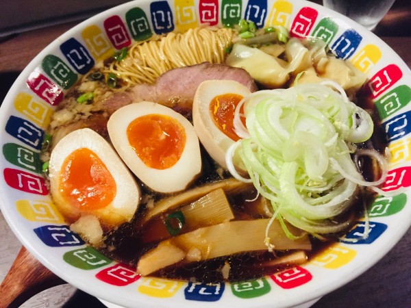 「ワンタンめん【1100円】」@麺割烹 亀壱の写真