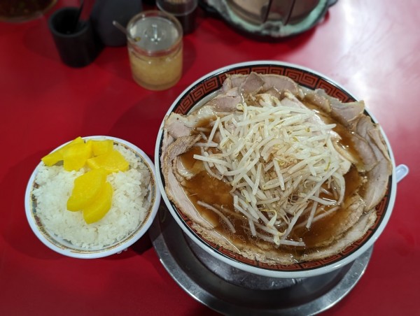 「チャーシュー麺大ライズ」@もっこす 西明石駅前店の写真