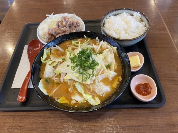 「浜鳥味噌ラーメンセット(900円)」@三代目鳥メロ いわき駅前店の写真