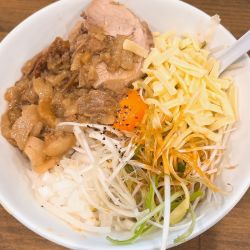 汁なし200ｇ+チーズ