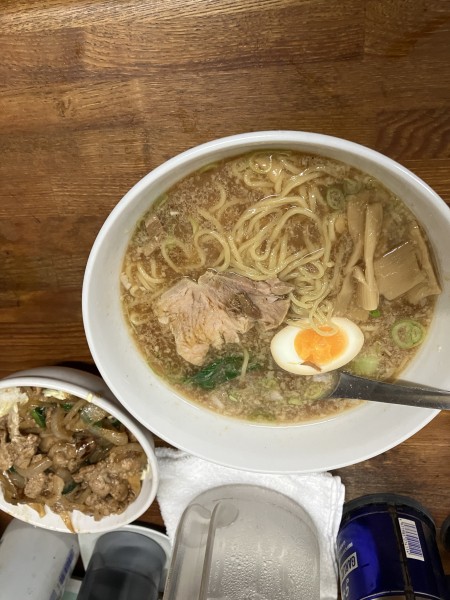 「天狗ラーメン焼肉丼セット」@天狗 北越らーめんの写真