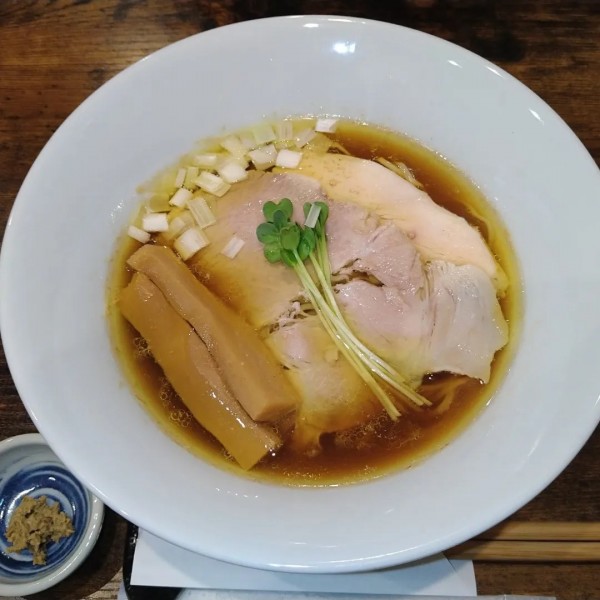 「鶏と牡蠣の醤油らぁー麺」@鶏屋 香車の写真