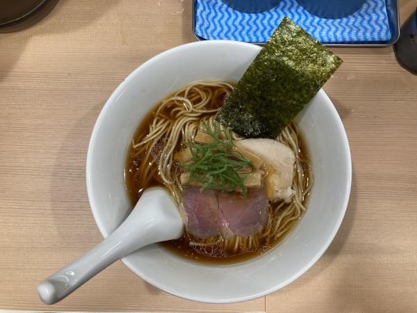 「醤油ラーメン 850円」@中華蕎麦 たか乃の写真