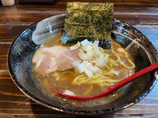 「煮干しらーめん」@煮干しらーめん 渡辺商店の写真