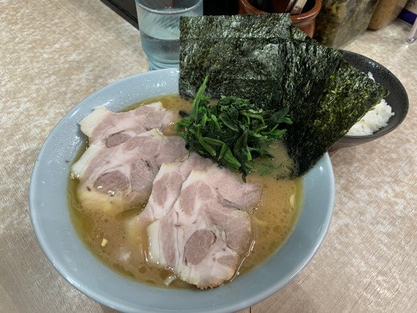 「ラーメン並＋チャーシュー3枚」@横濱ラーメン あさが家 本店の写真