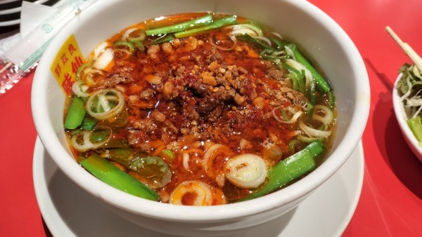 「台湾ラーメン＋ニンニクチャーハン」@郭 政良 味仙 東京ニュー新橋ビル店の写真