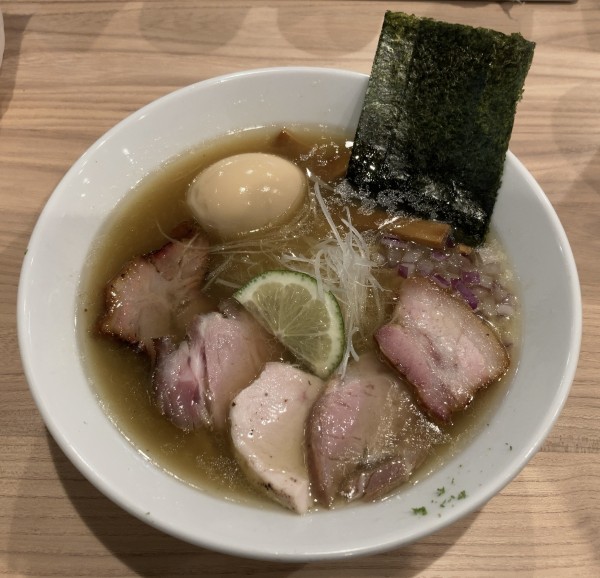 「特製 鶏らぁ麺  塩  手揉み麺」@麺処 にし尾の写真