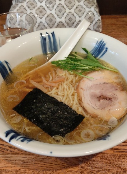 「塩ラーメン」@ラーメン食堂 粋な一生の写真