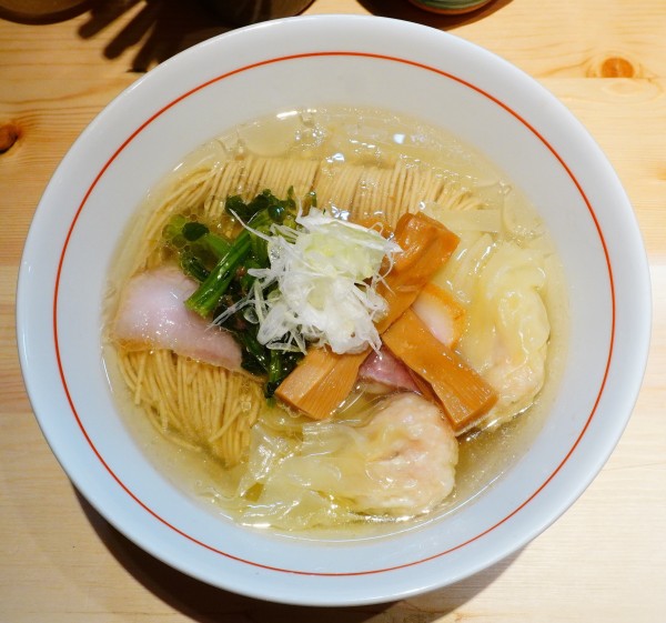 「白ワンタン」@日本橋 朱鷺の写真