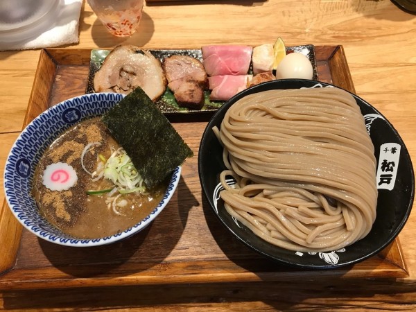「つけ麺大　特製全部トッピング」@中華蕎麦 とみ田の写真