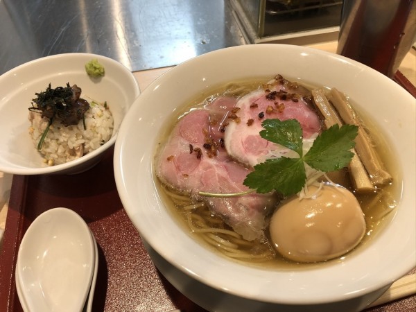 「金色貝そば」@燃えよ麺助の写真