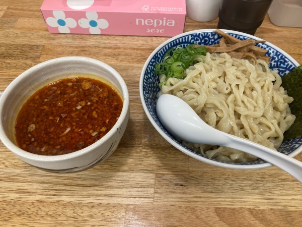 「辛いつけ麺 930円」@麺屋 つるるの写真
