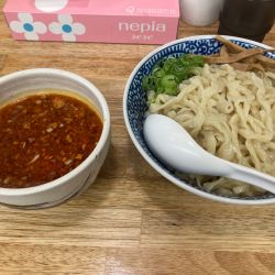 辛いつけ麺 930円