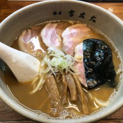 ラーメン　チャーシュー3枚