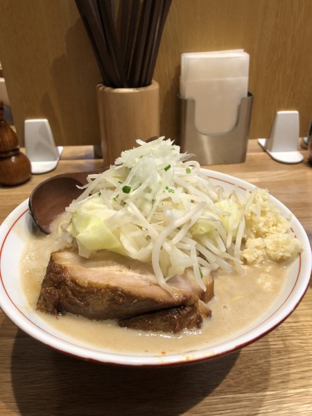 「ラーメン(豚入り)並225g」@(SCLabo)の写真