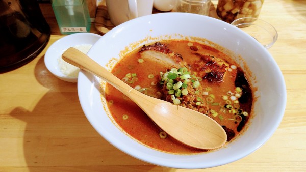 「【限定】チリトマラーメン＋チーズ」@トリポタラーメン SUNDAYの写真