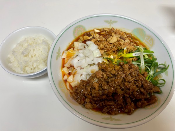 「だしカレー担々まぜそば（1050円）」@まぜそば専門店 ひよこの写真