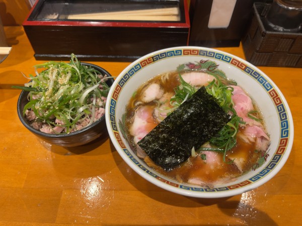 「肉醤油（1200円）」@ラーメン 坊也哲の写真