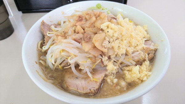 「豚ラーメン(200g･ニンニクマシマシ)」@夢を語れ 山梨の写真
