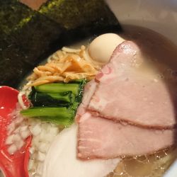 特製貝だし醤油ラーメン
