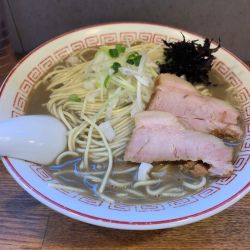 濃厚煮干そば(850円)