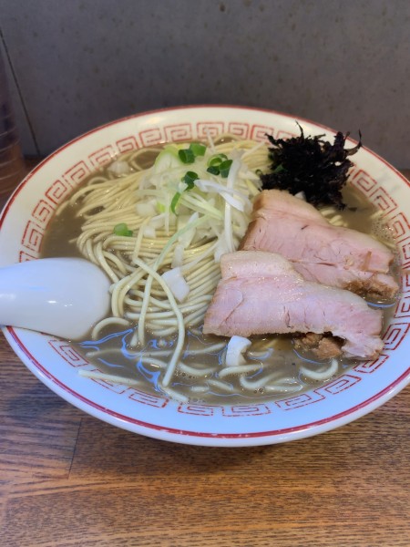 「濃厚煮干そば(850円)」@煮干中華そば専門 煮干丸の写真