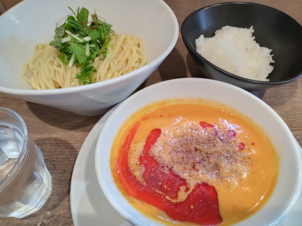 「担々つけめん」@らーめん 子うさぎ 大塚店の写真