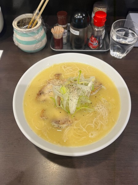 「鶏白湯ラーメン」@麺屋 蓮々の写真