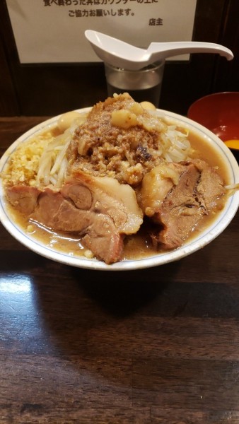 「ラーメン＋うずら3個＋生卵」@らーめん梵's 埼大前本店の写真