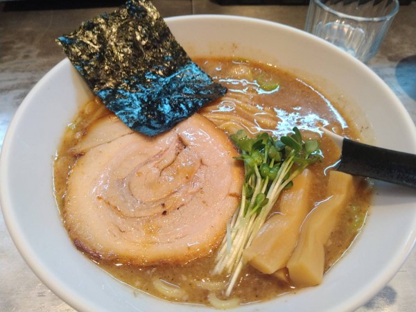 「やまらぁ」@麺 やまらぁの写真