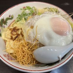 汁なしチャーハン 880円