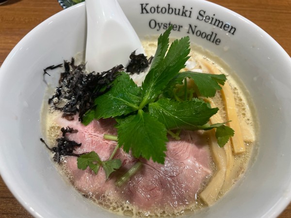 「濃厚かきそば」@寿製麺よしかわ 川越店の写真